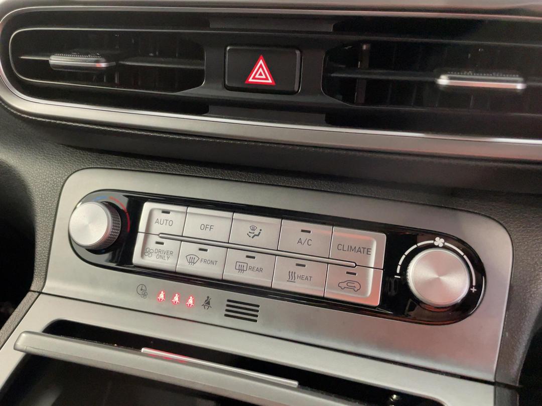 Photo '31' of Hyundai Kona