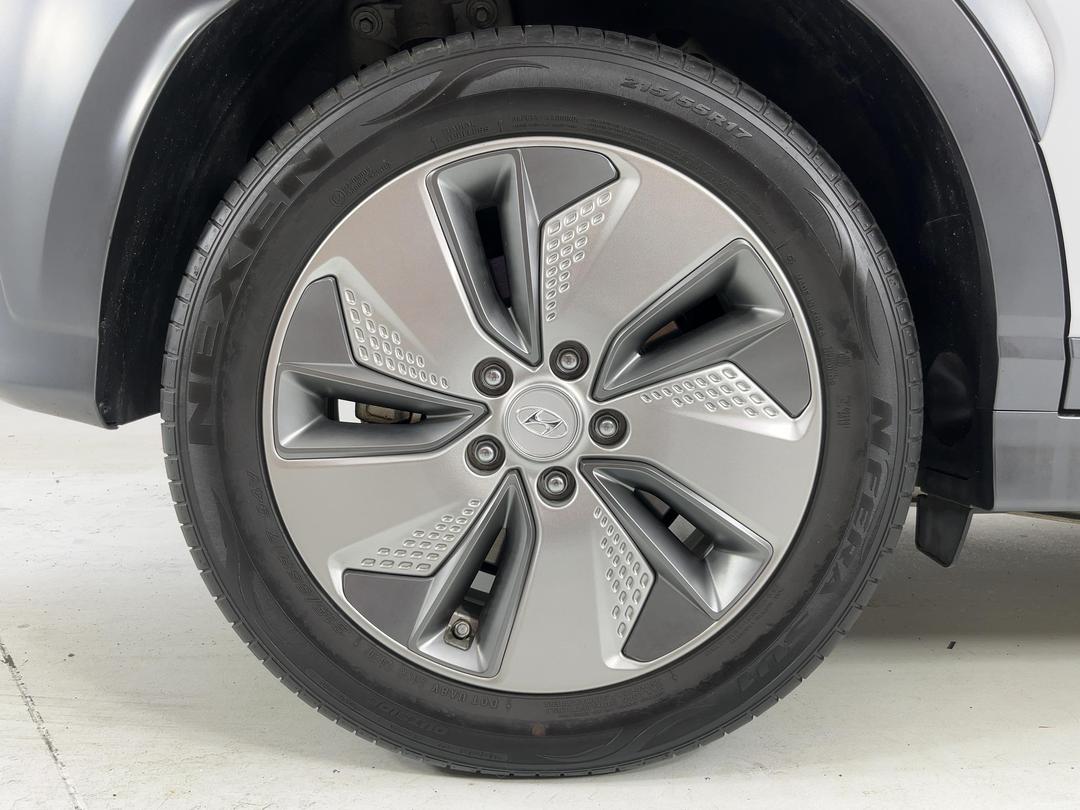 Photo '12' of Hyundai Kona