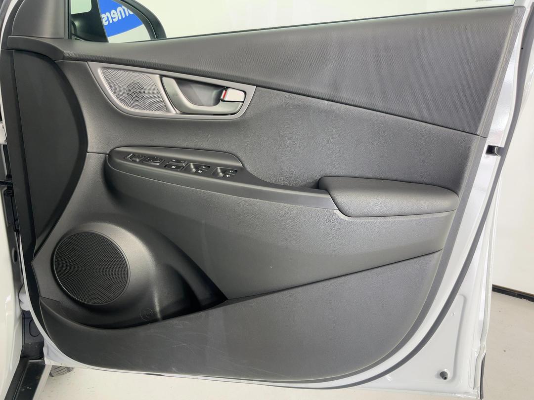 Photo '15' of Hyundai Kona