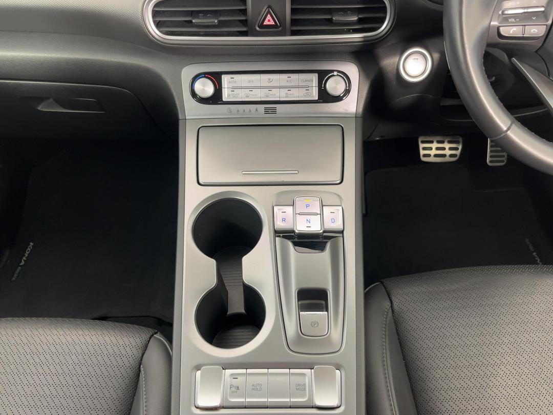 Photo '18' of Hyundai Kona