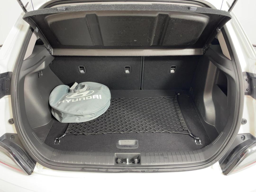 Photo '14' of Hyundai Kona
