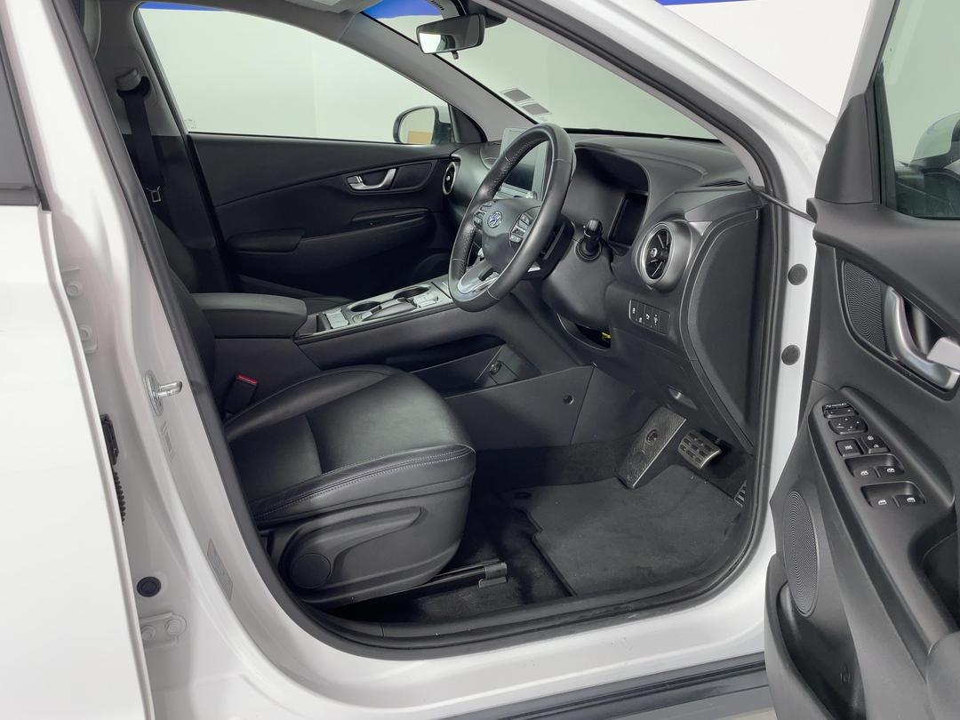 Photo '16' of Hyundai Kona