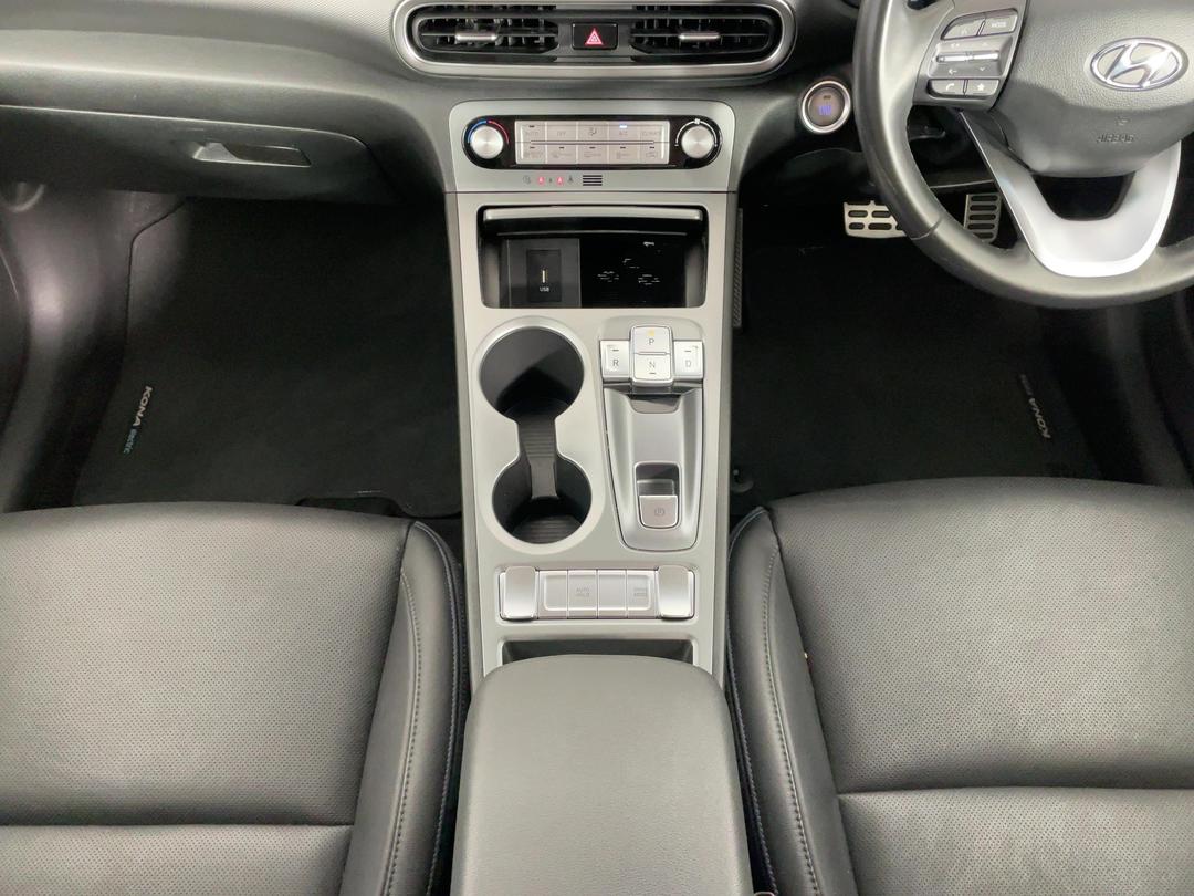 Photo '18' of Hyundai Kona