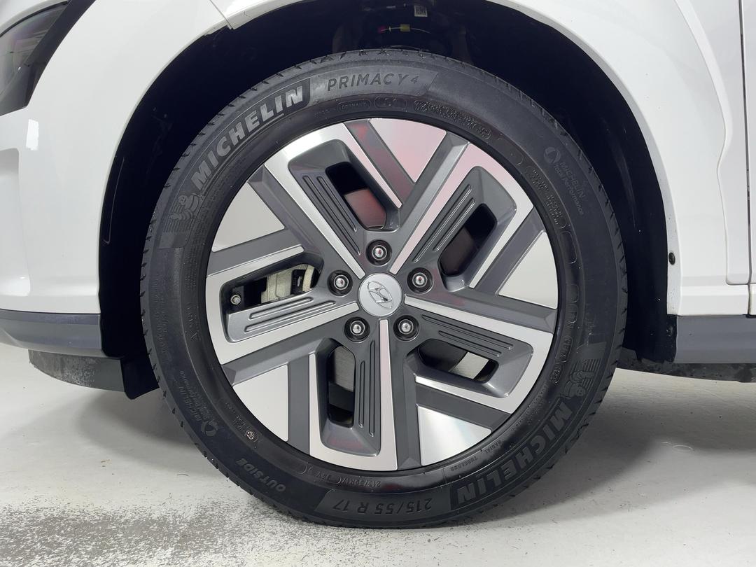 Photo '10' of Hyundai Kona
