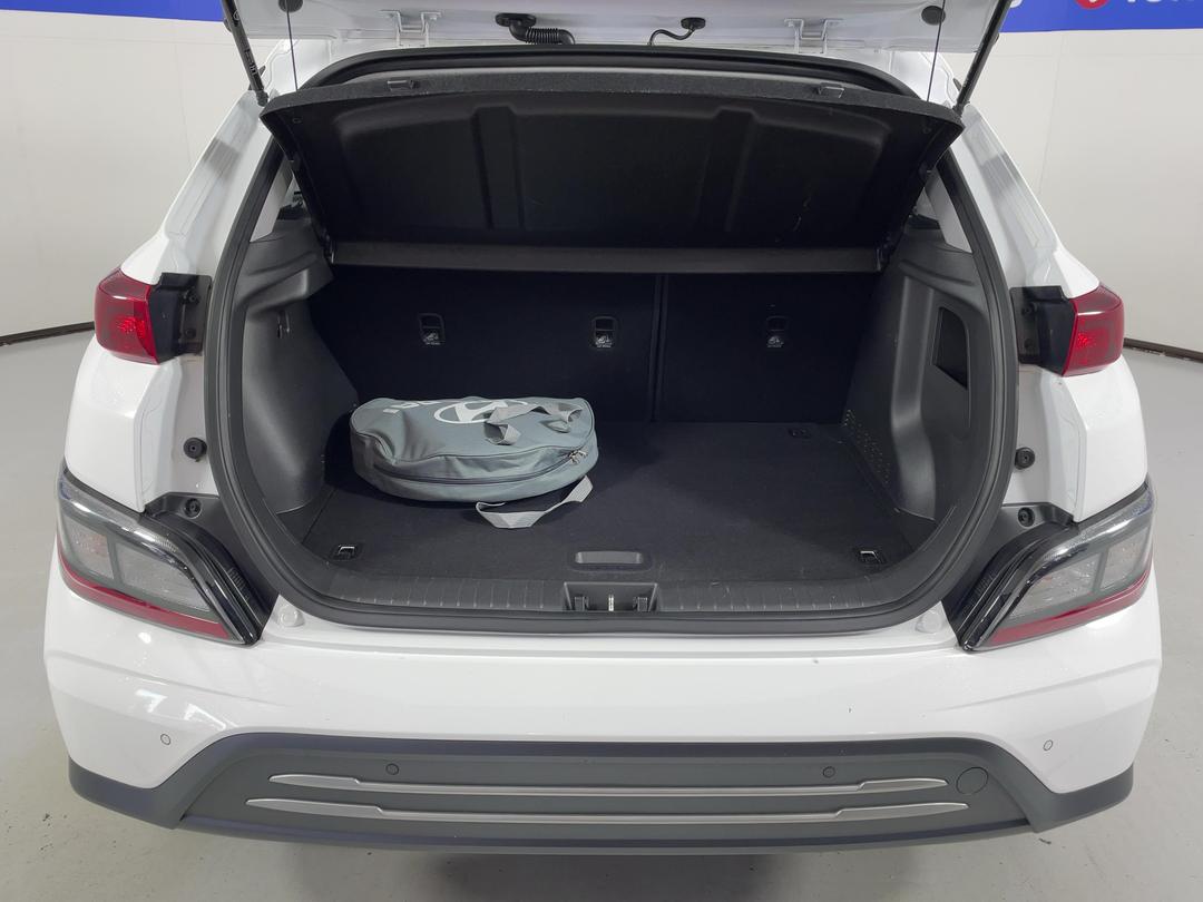 Photo '14' of Hyundai Kona