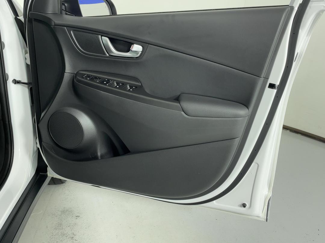 Photo '15' of Hyundai Kona
