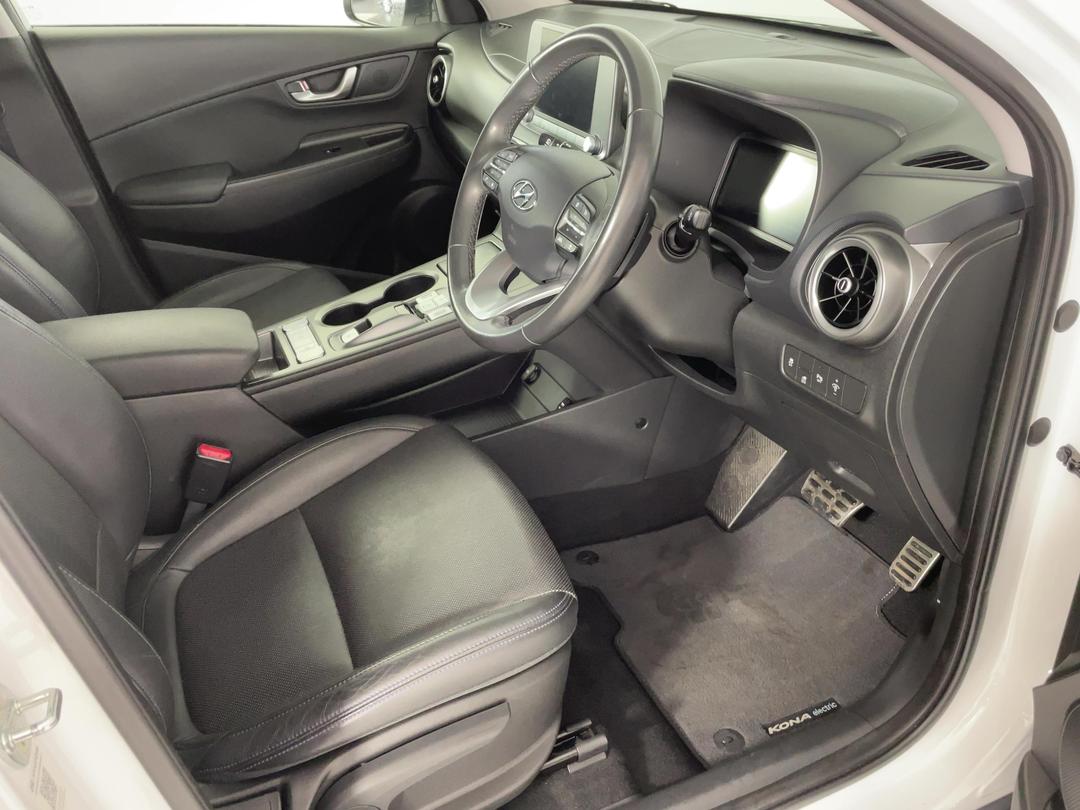 Photo '16' of Hyundai Kona