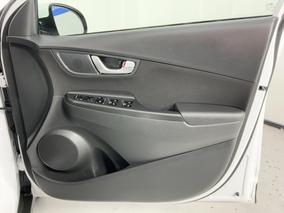 Photo '15' of Hyundai Kona