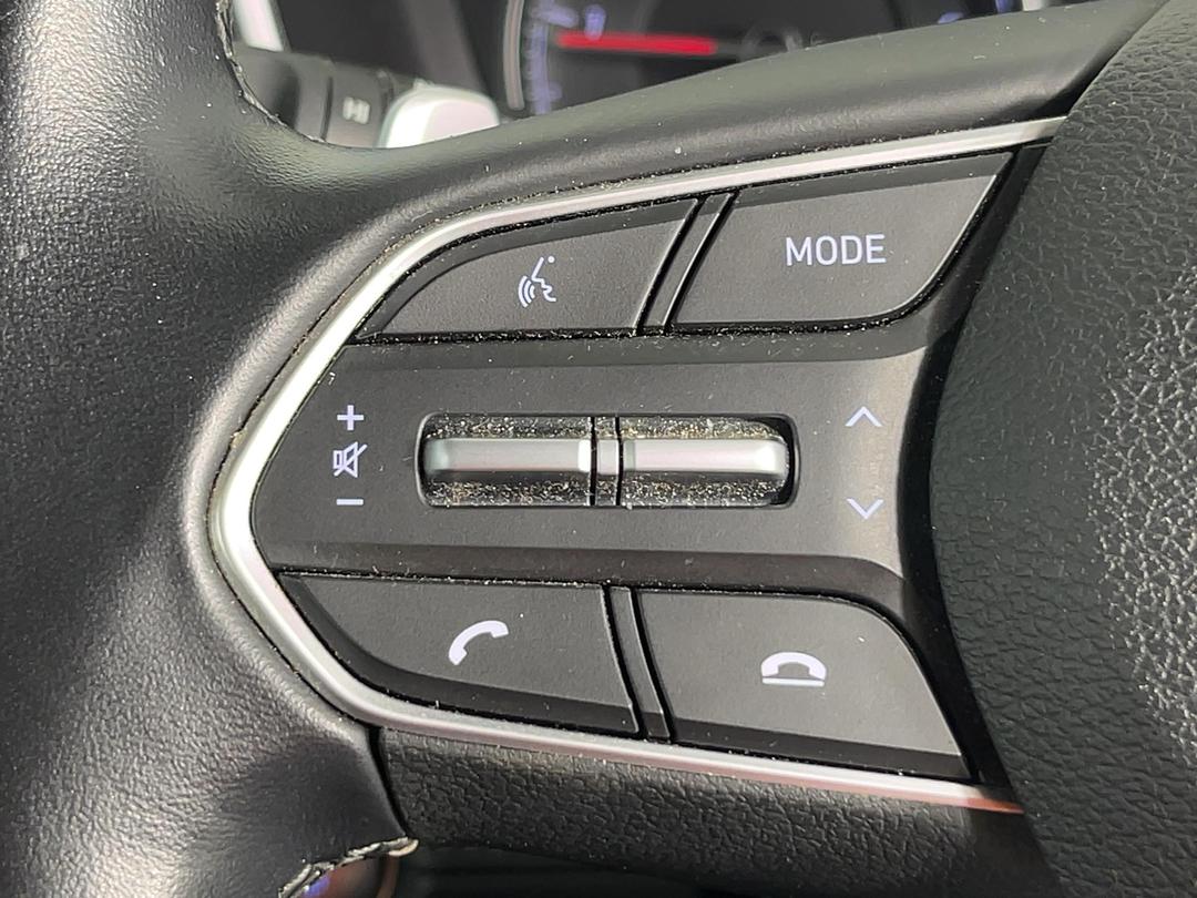 Photo '24' of Hyundai Santa FE