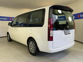Photo '5' of Hyundai Staria