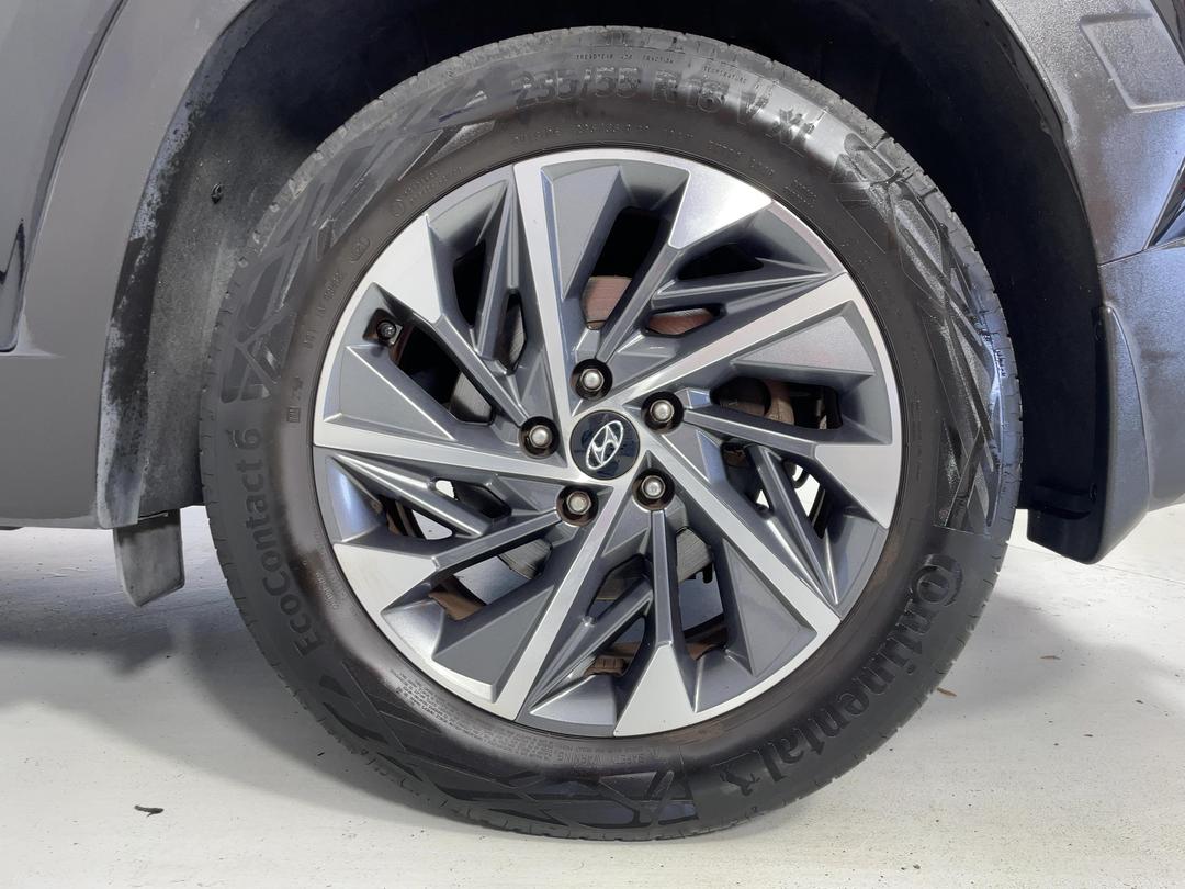 Photo '11' of Hyundai Tucson