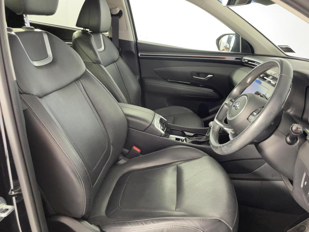 Photo '16' of Hyundai Tucson