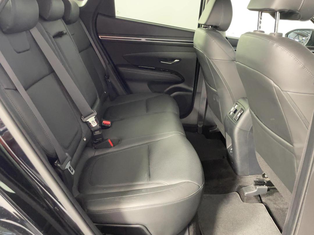 Photo '20' of Hyundai Tucson
