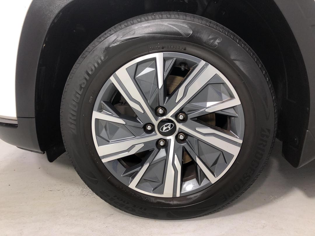 Photo '10' of Hyundai Tucson