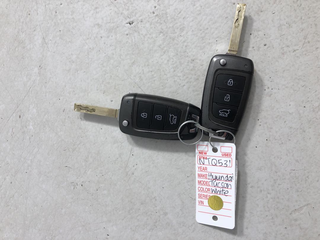 Photo '22' of Hyundai Tucson