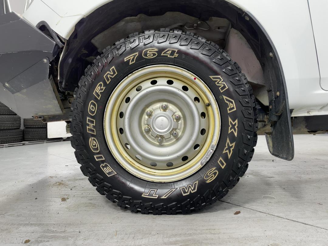 Photo '10' of Isuzu D-MAX