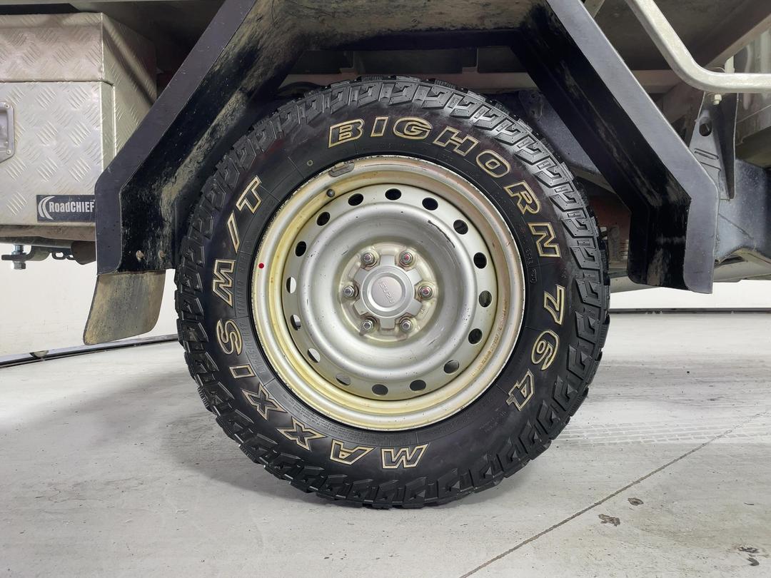 Photo '12' of Isuzu D-MAX