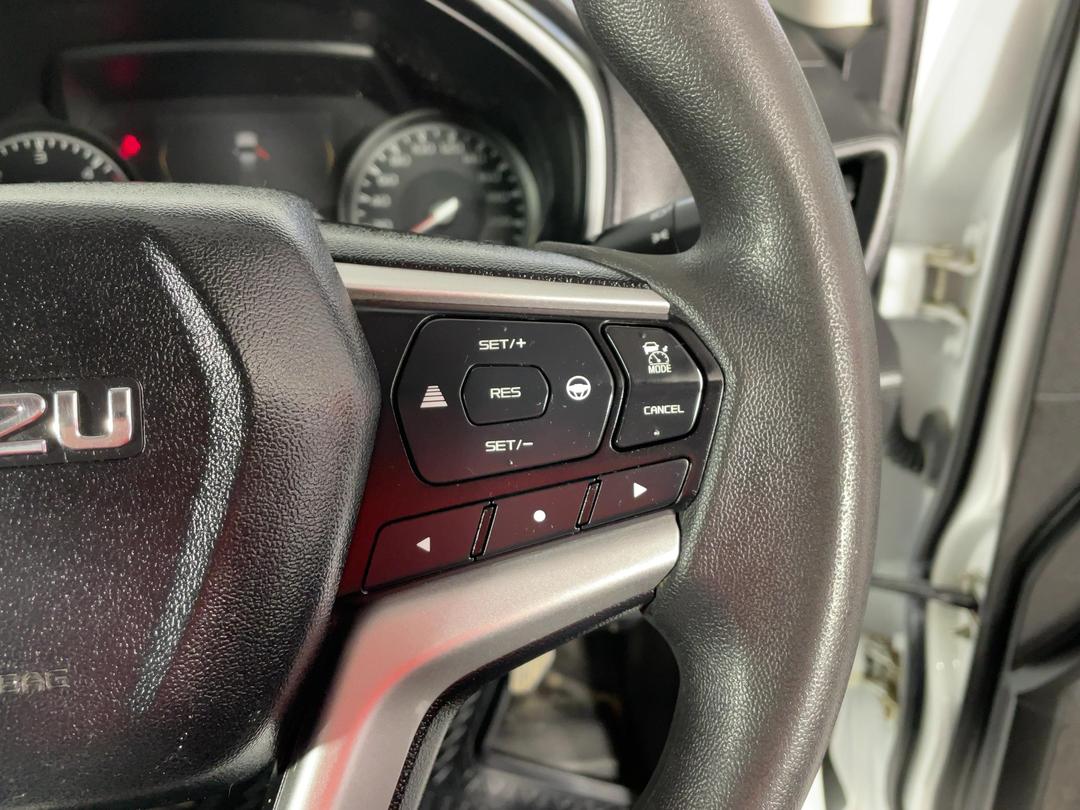 Photo '29' of Isuzu D-MAX