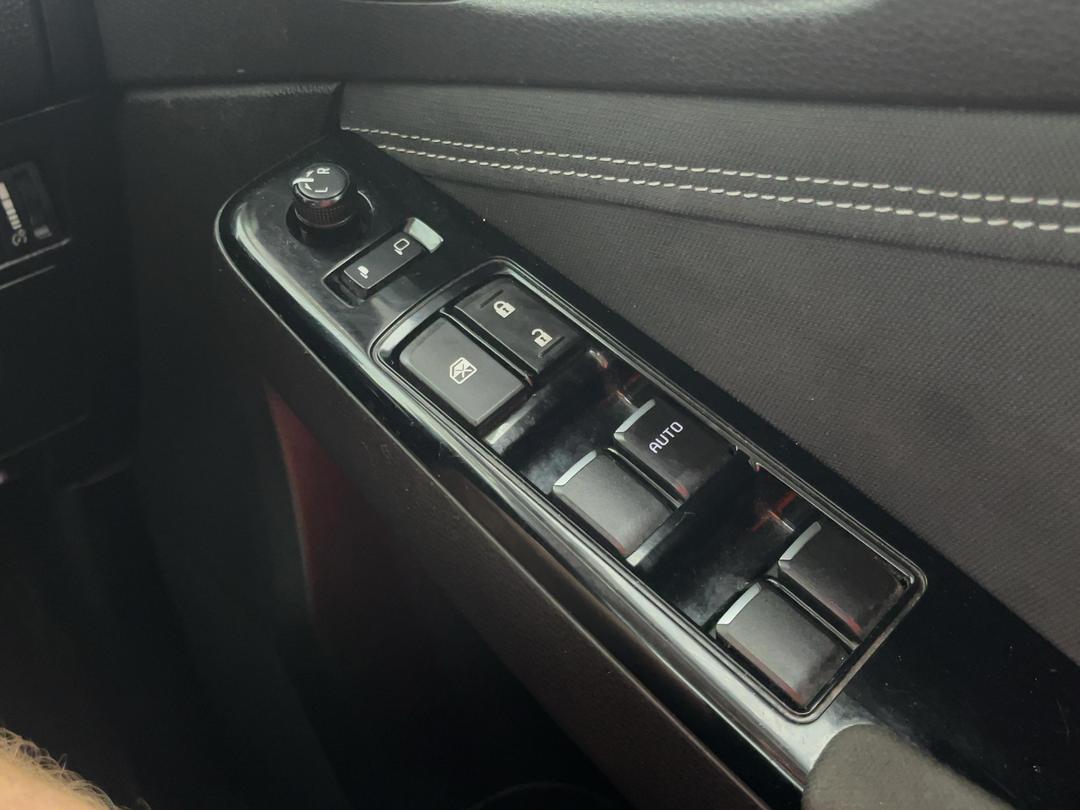 Photo '26' of Isuzu D-MAX
