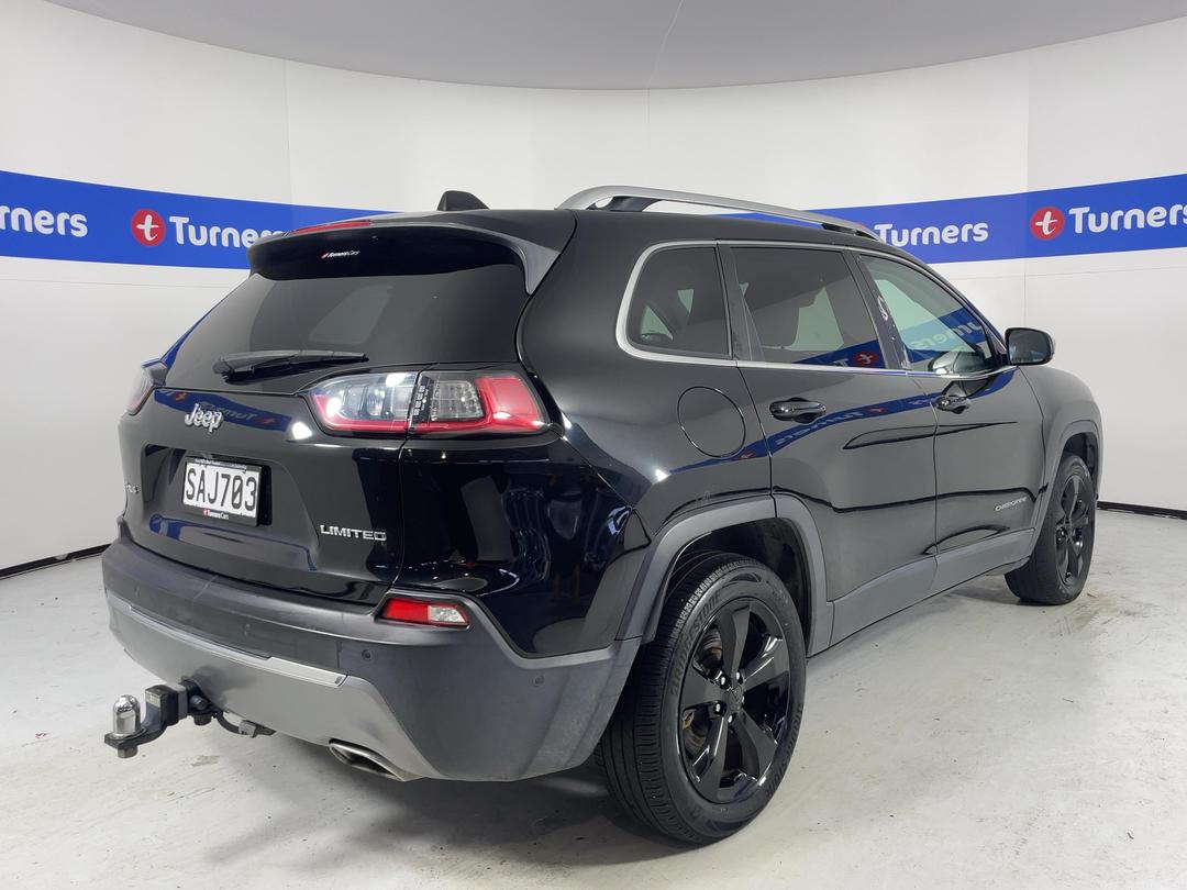 Photo '7' of Jeep Cherokee