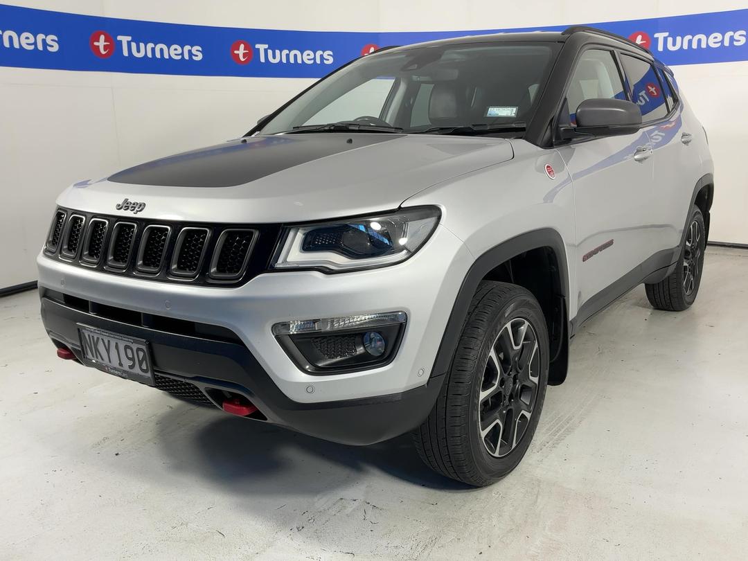 Photo '4' of Jeep Compass