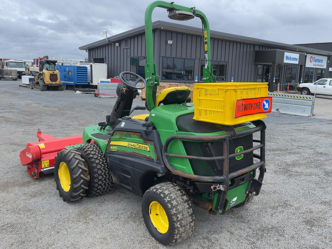 Photo '6' of JOHN DEERE 1580 Terrain Cut Ride On Mower