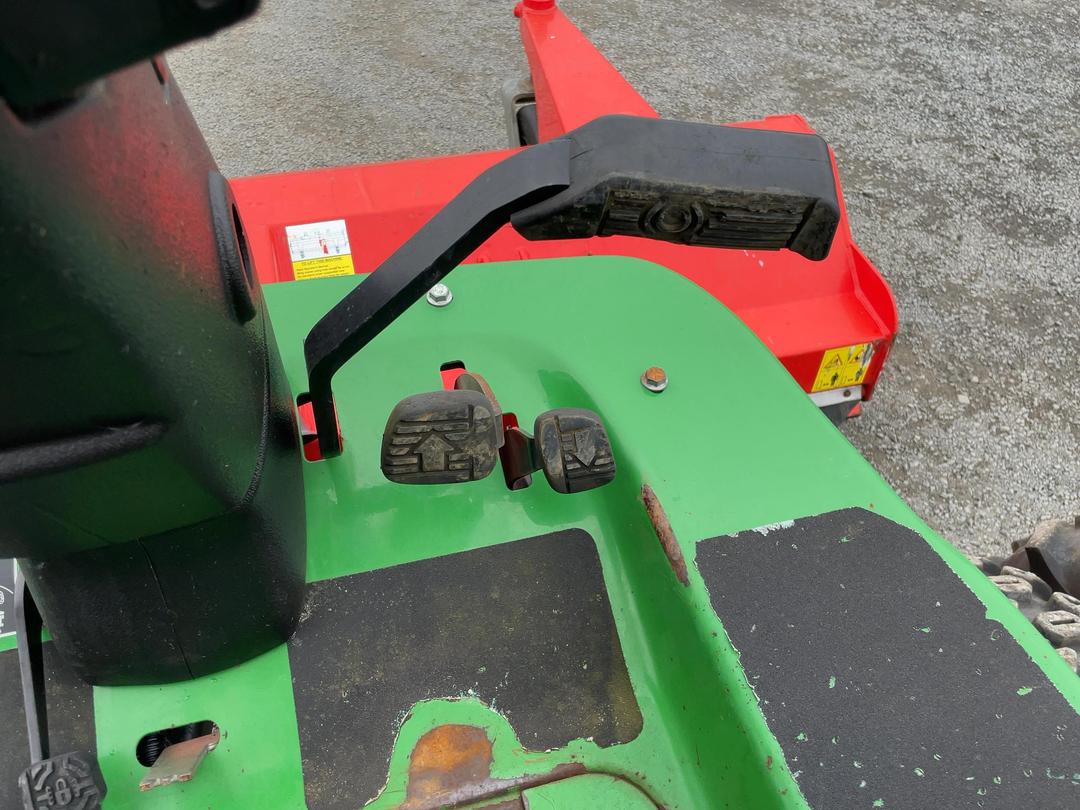 Photo '13' of JOHN DEERE 1580 Terrain Cut Ride On Mower