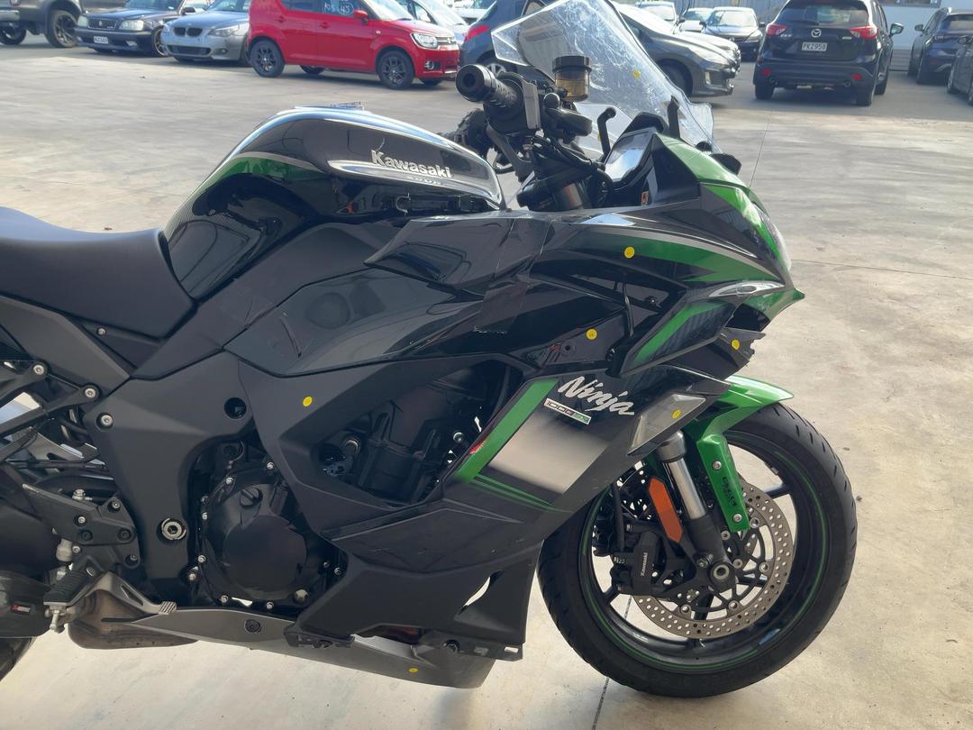 Photo '12' of Kawasaki ZX1000 SX