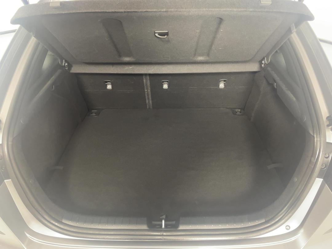 Photo '14' of KIA Cerato
