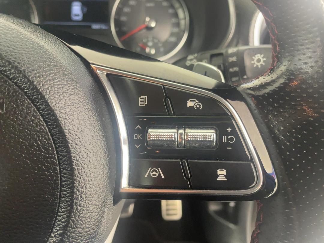 Photo '26' of KIA Cerato