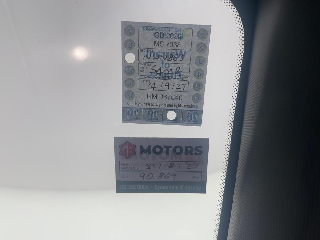Photo '32' of KIA Cerato