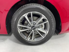 Photo '9' of KIA Cerato