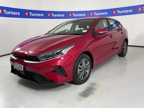 Photo '4' of KIA Cerato