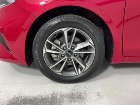 Photo '10' of KIA Cerato
