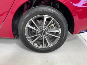 Photo '11' of KIA Cerato
