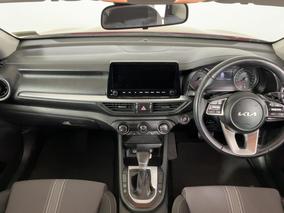 Photo '17' of KIA Cerato