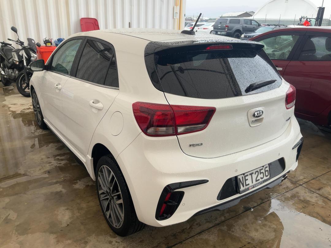 Photo '4' of KIA RIO GT-Line