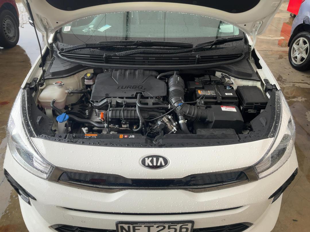 Photo '16' of KIA RIO GT-Line