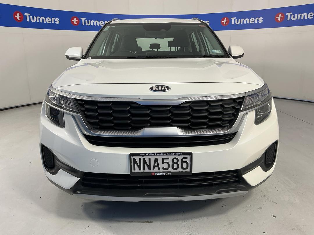 Photo '2' of KIA Seltos