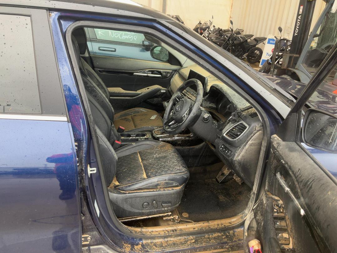 Photo '8' of KIA Seltos LTD