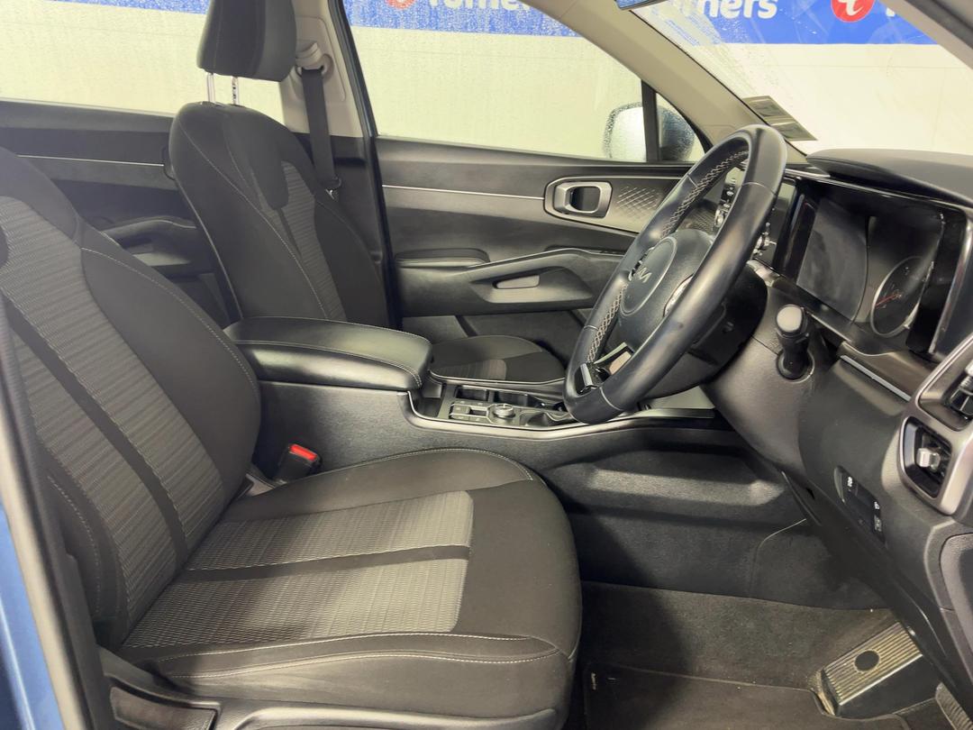 Photo '16' of KIA Sorento