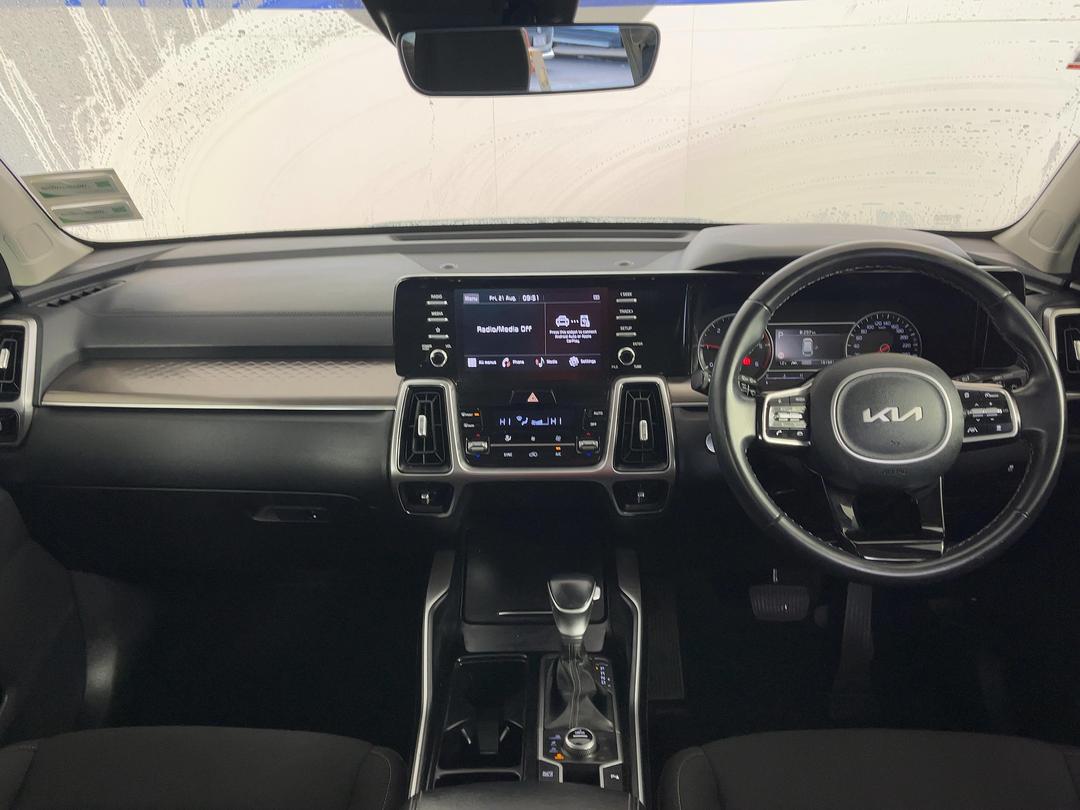 Photo '17' of KIA Sorento