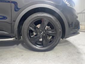 Photo '9' of KIA Sorento
