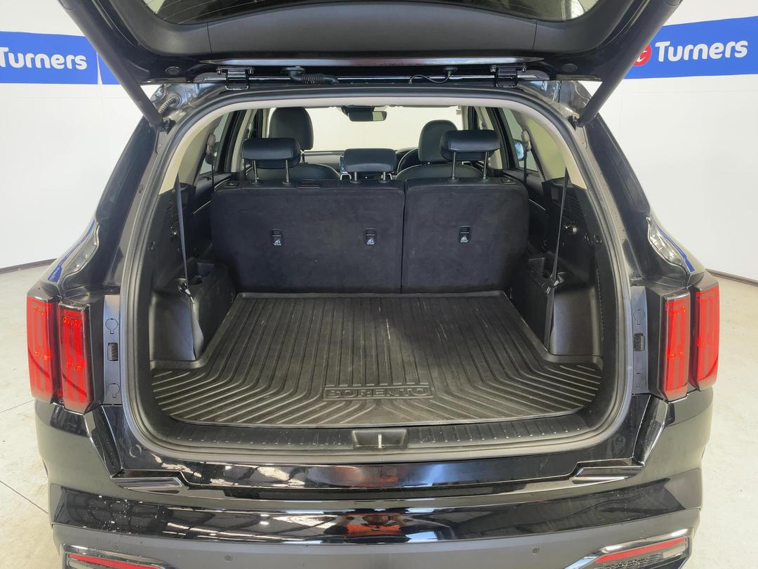 Photo '14' of KIA Sorento