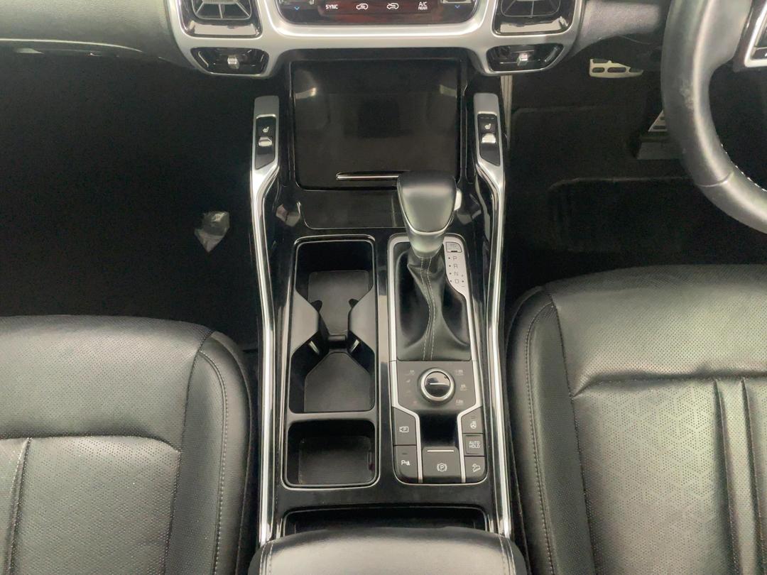 Photo '18' of KIA Sorento