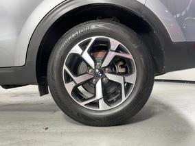 Photo '11' of KIA Sportage