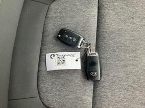Photo '22' of KIA Stonic