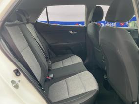 Photo '20' of KIA Stonic
