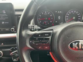 Photo '28' of KIA Stonic