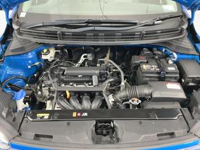 Photo '13' of KIA Stonic